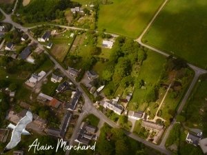 P1340534 2014 04 30 Kerjano, Le Pingrin, Rue De La Croix Gervaud